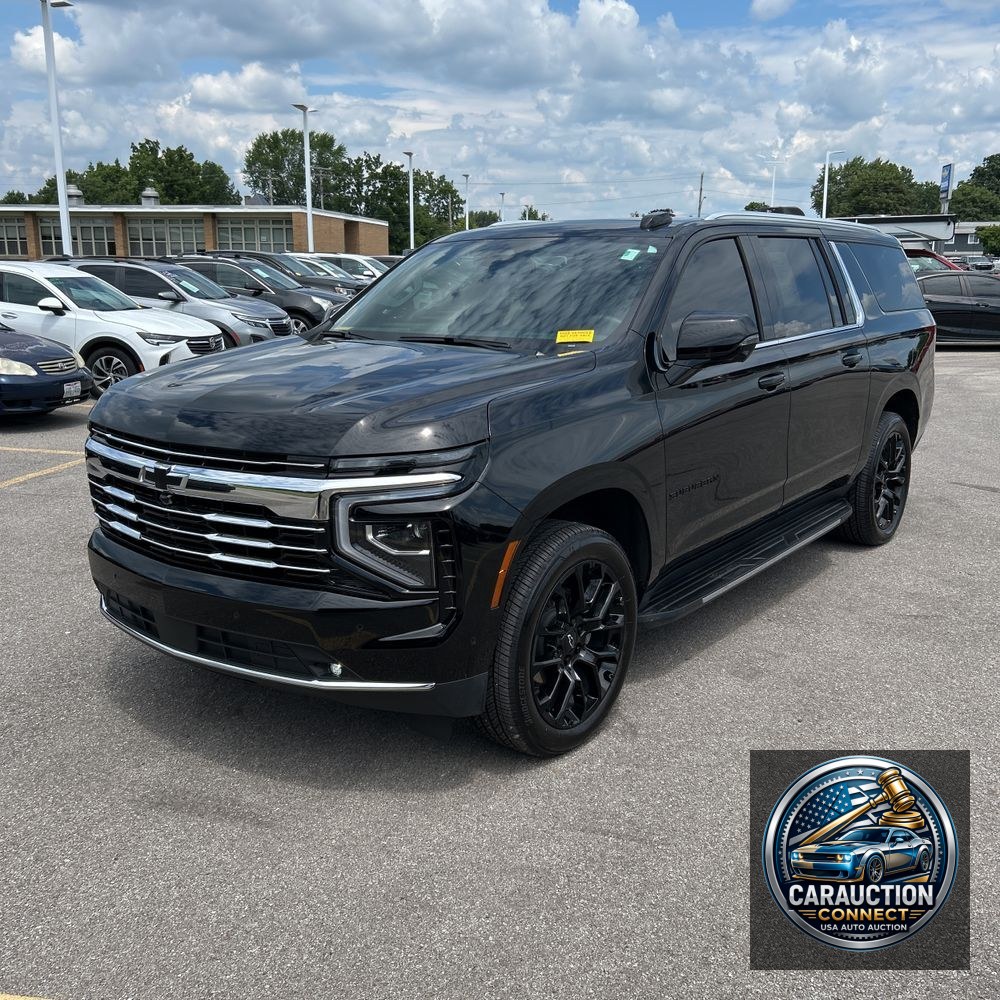 2025 Chevrolet Suburban LT