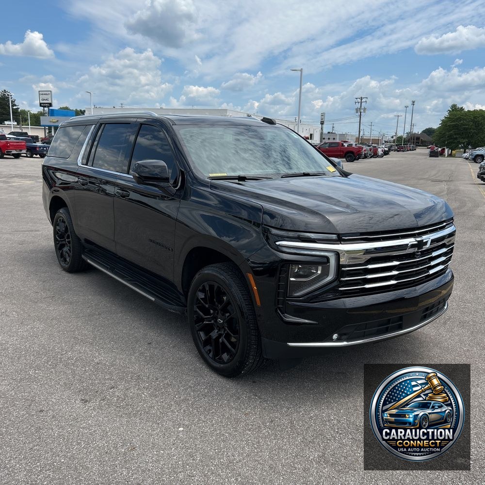2025 Chevrolet Suburban LT
