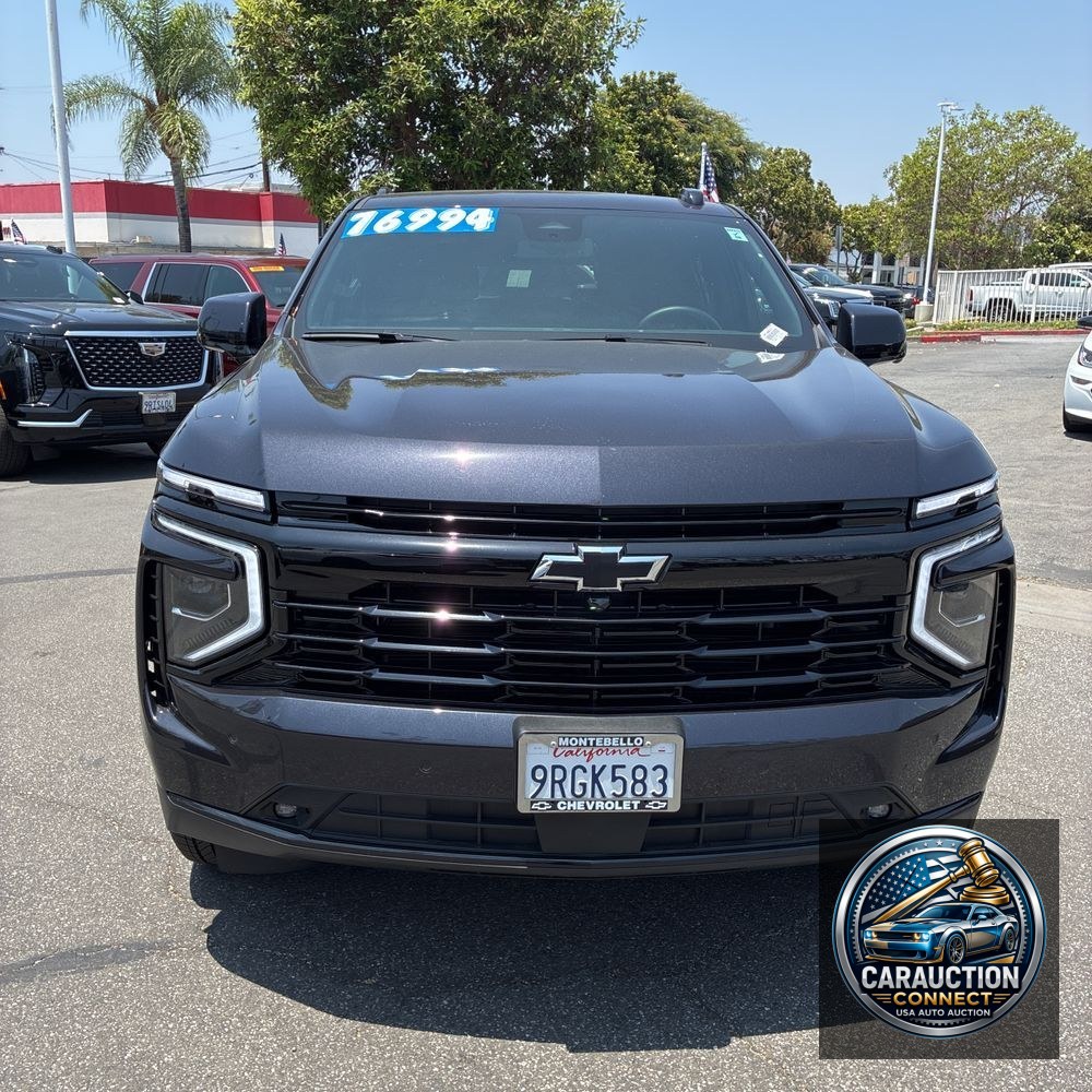 2025 Chevrolet Suburban RST
