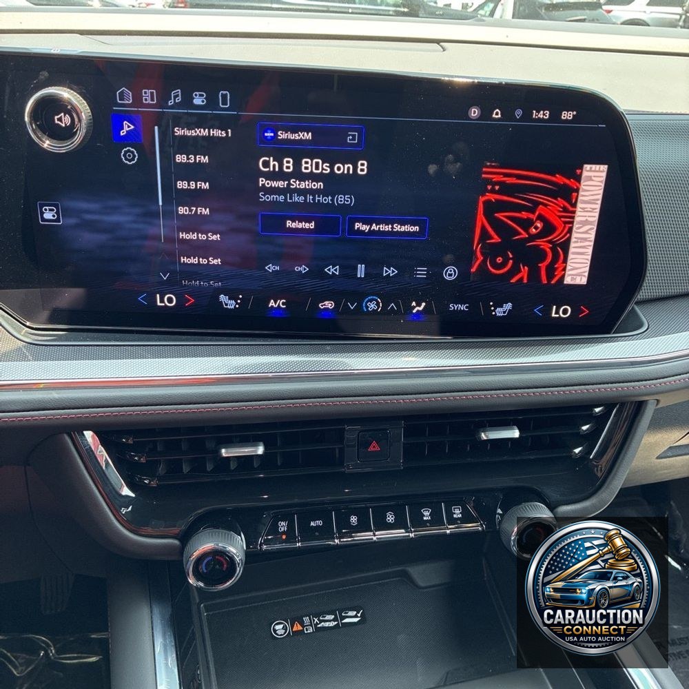 2025 Chevrolet Suburban RST