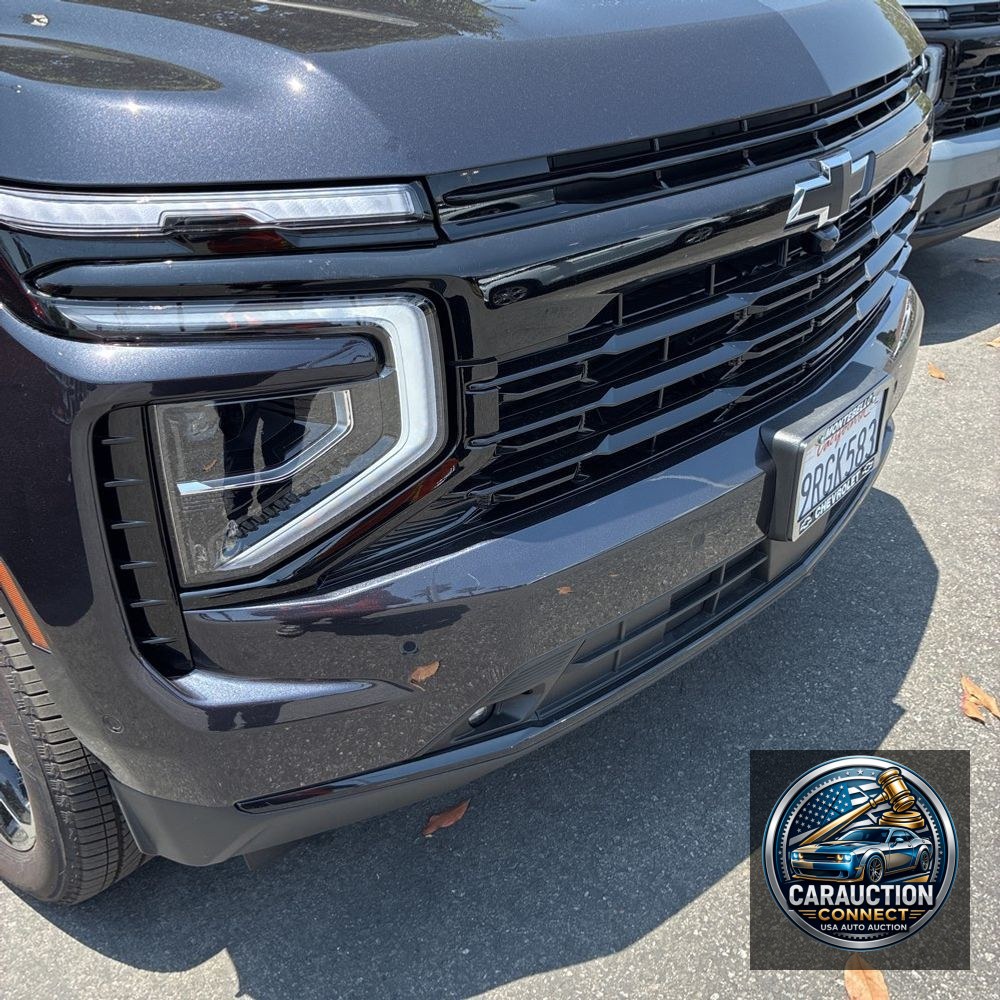 2025 Chevrolet Suburban RST