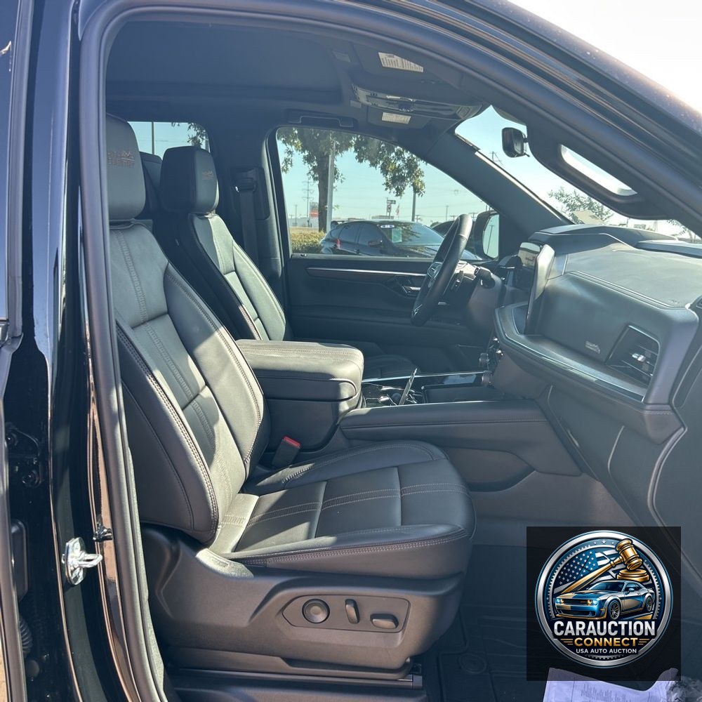 2025 Chevrolet Suburban High Country