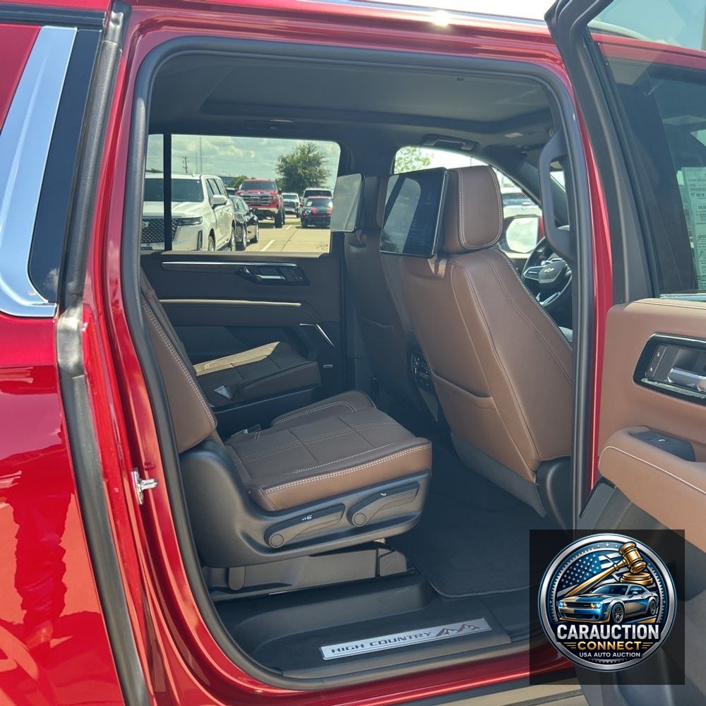 2025 Chevrolet Suburban High Country