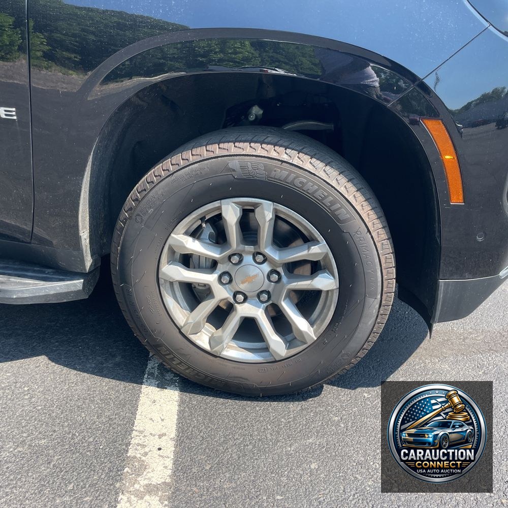 2025 Chevrolet Tahoe LS