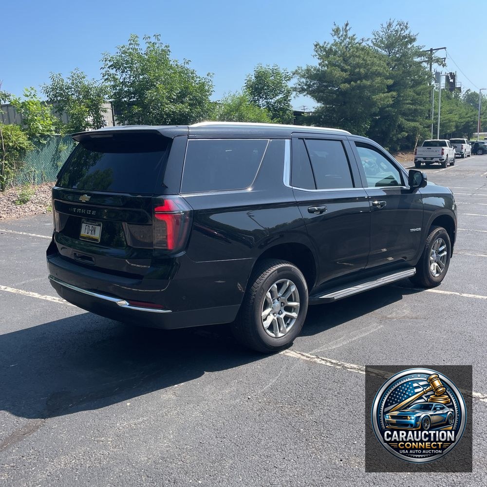 2025 Chevrolet Tahoe LS
