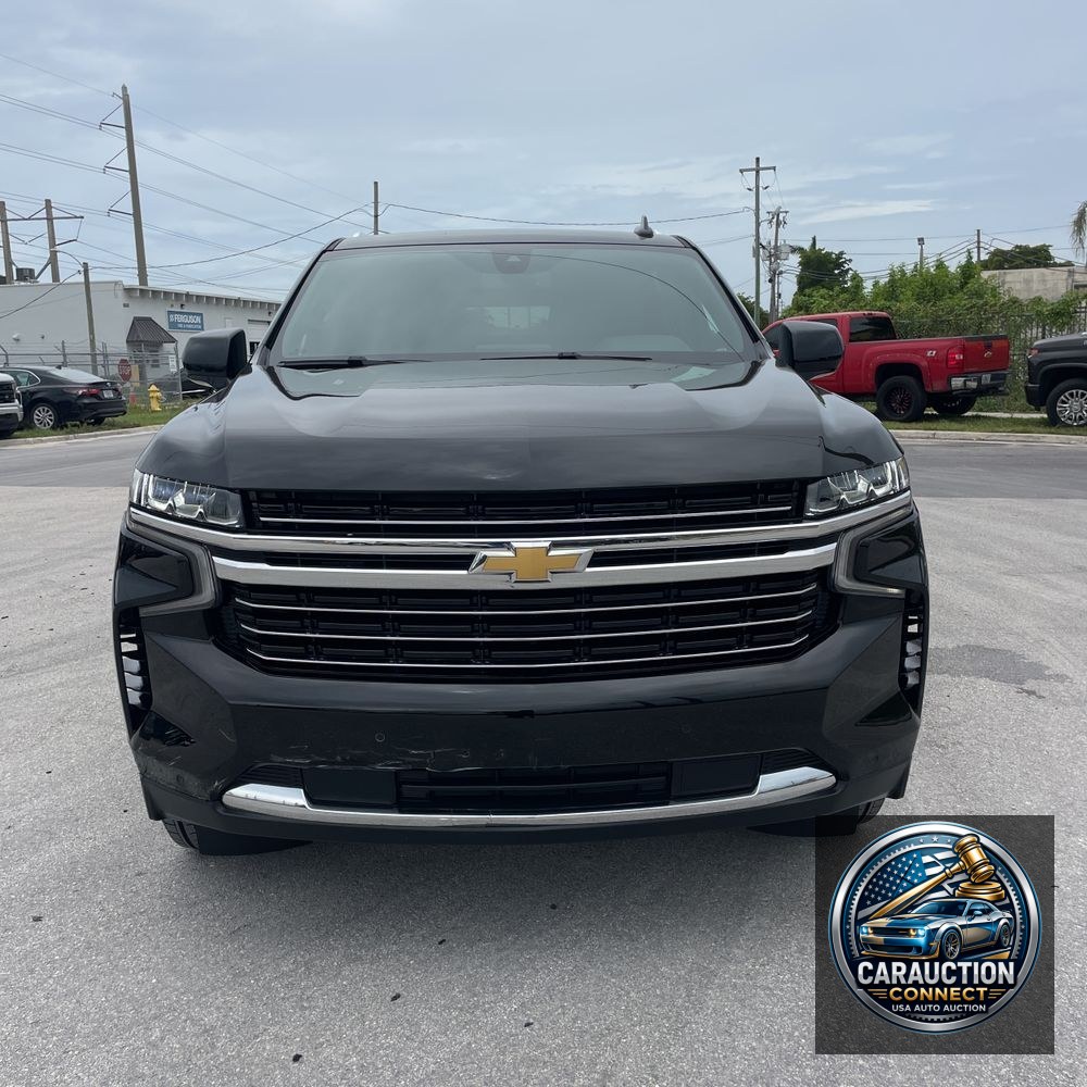 2022 Chevrolet Suburban LT