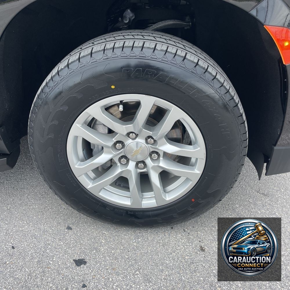2022 Chevrolet Suburban LT