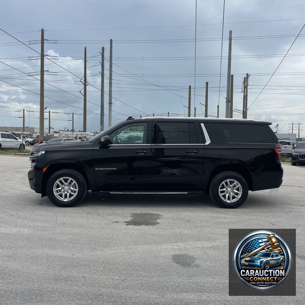 2022 Chevrolet Suburban LT