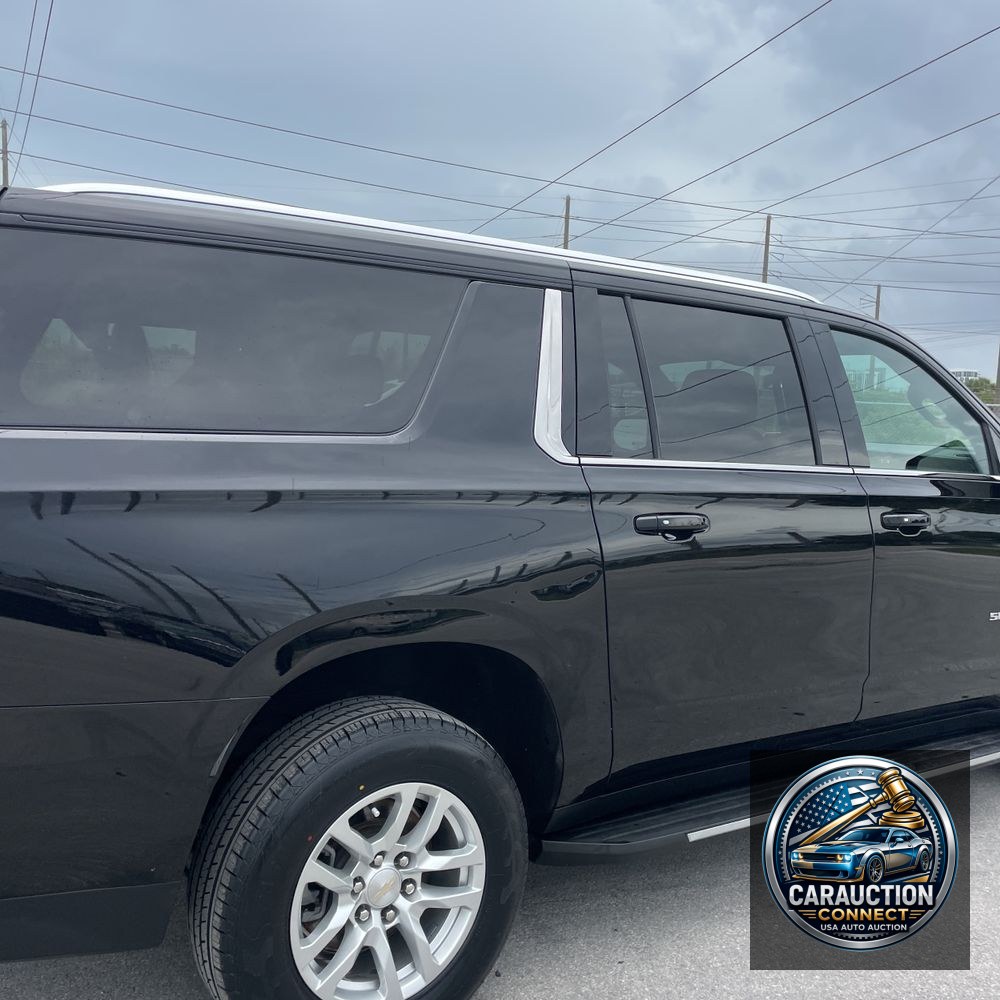 2022 Chevrolet Suburban LT