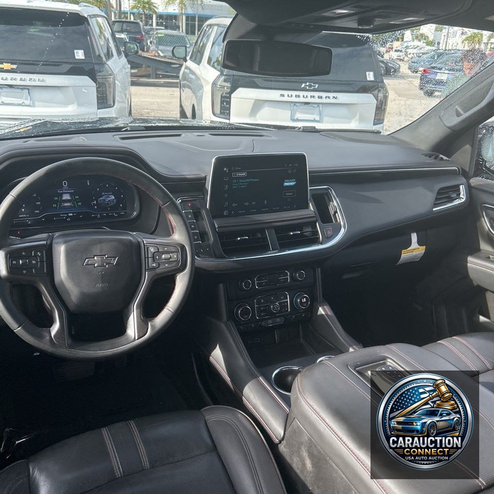 2023 Chevrolet Suburban RST