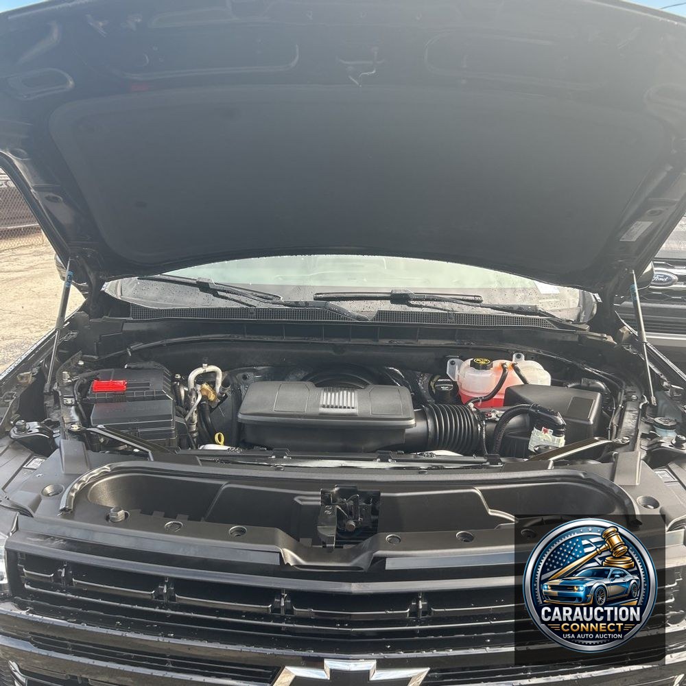 2023 Chevrolet Suburban RST