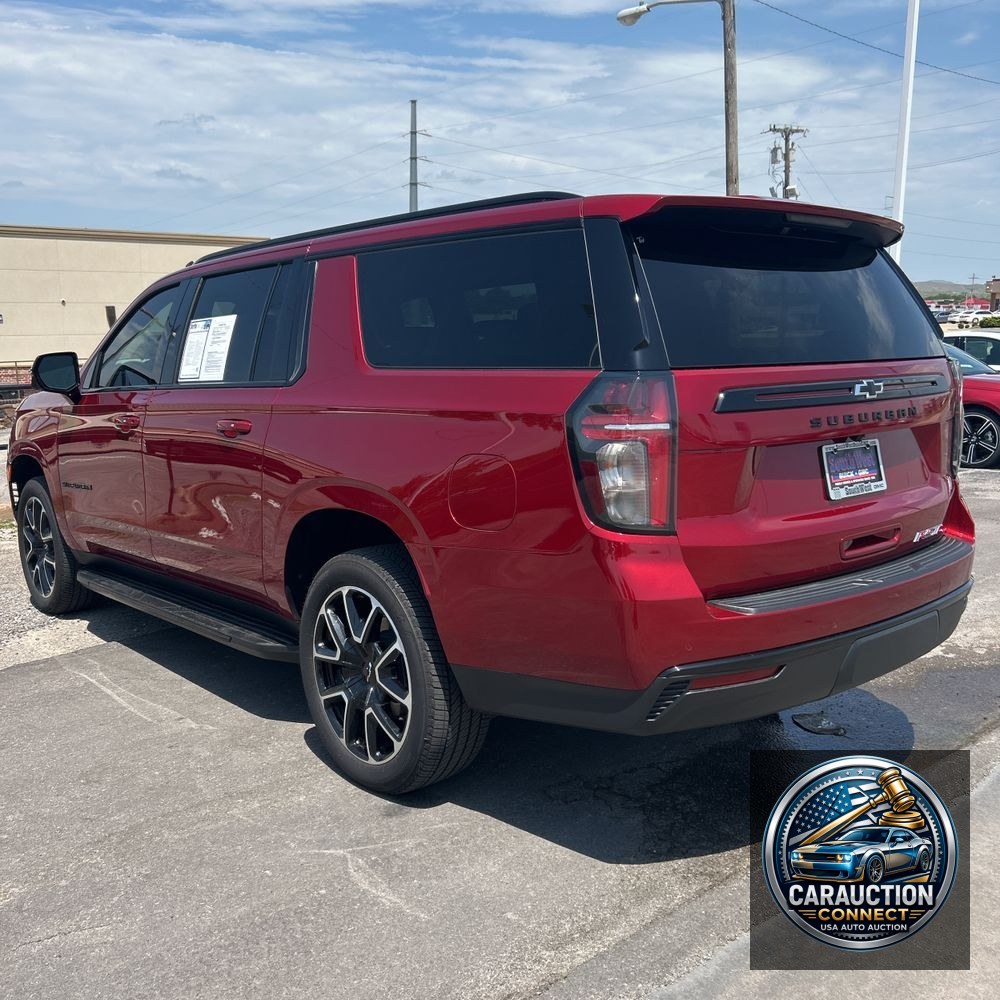 2024 Chevrolet Suburban RST