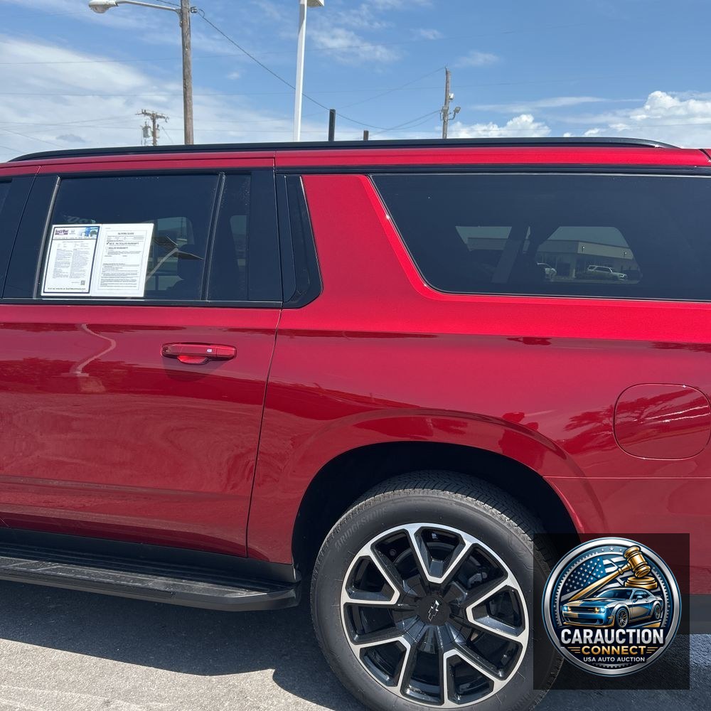 2024 Chevrolet Suburban RST