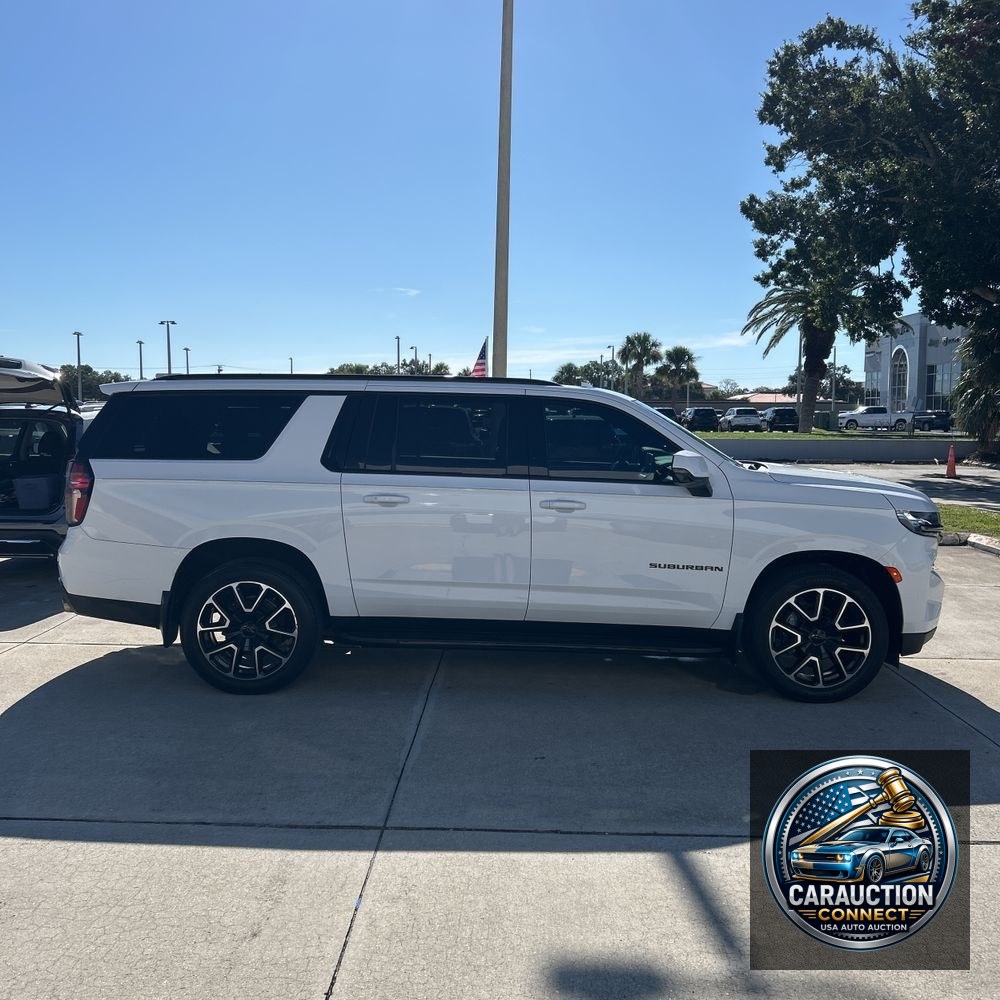 2022 Chevrolet Suburban RST