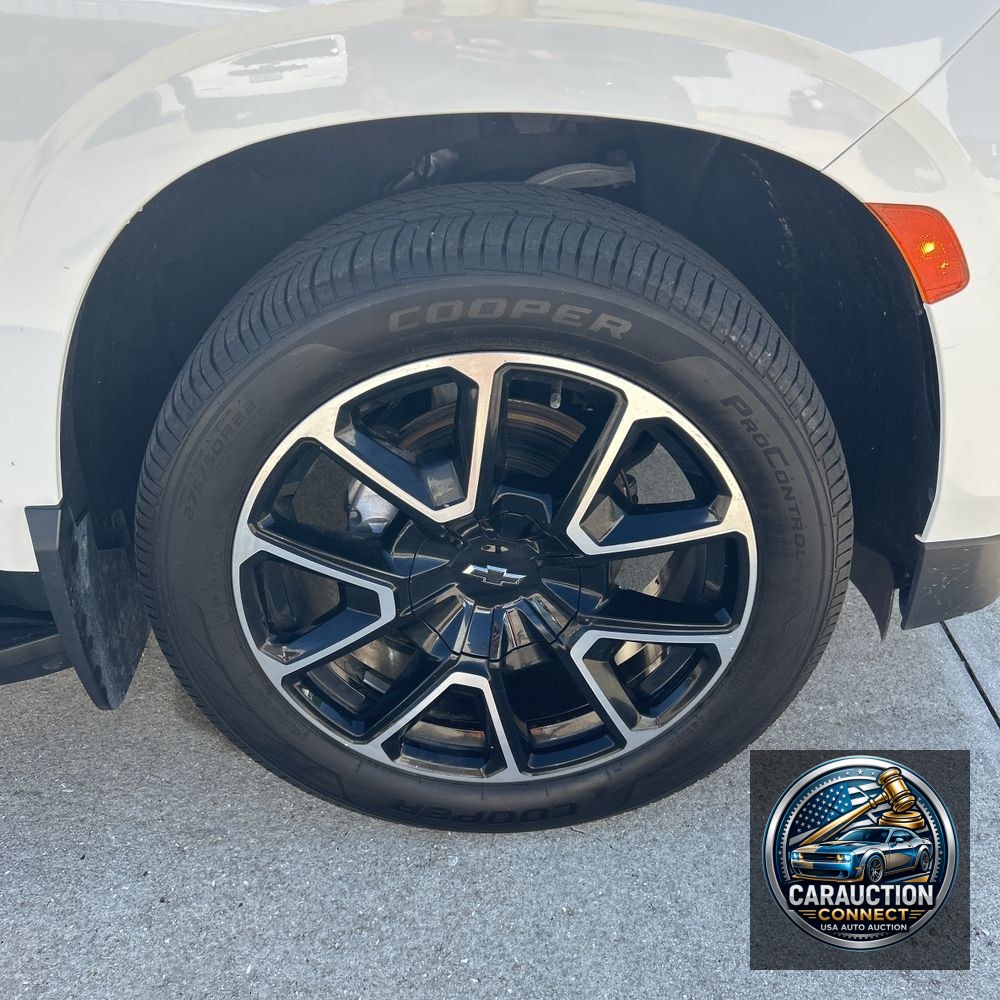 2022 Chevrolet Suburban RST