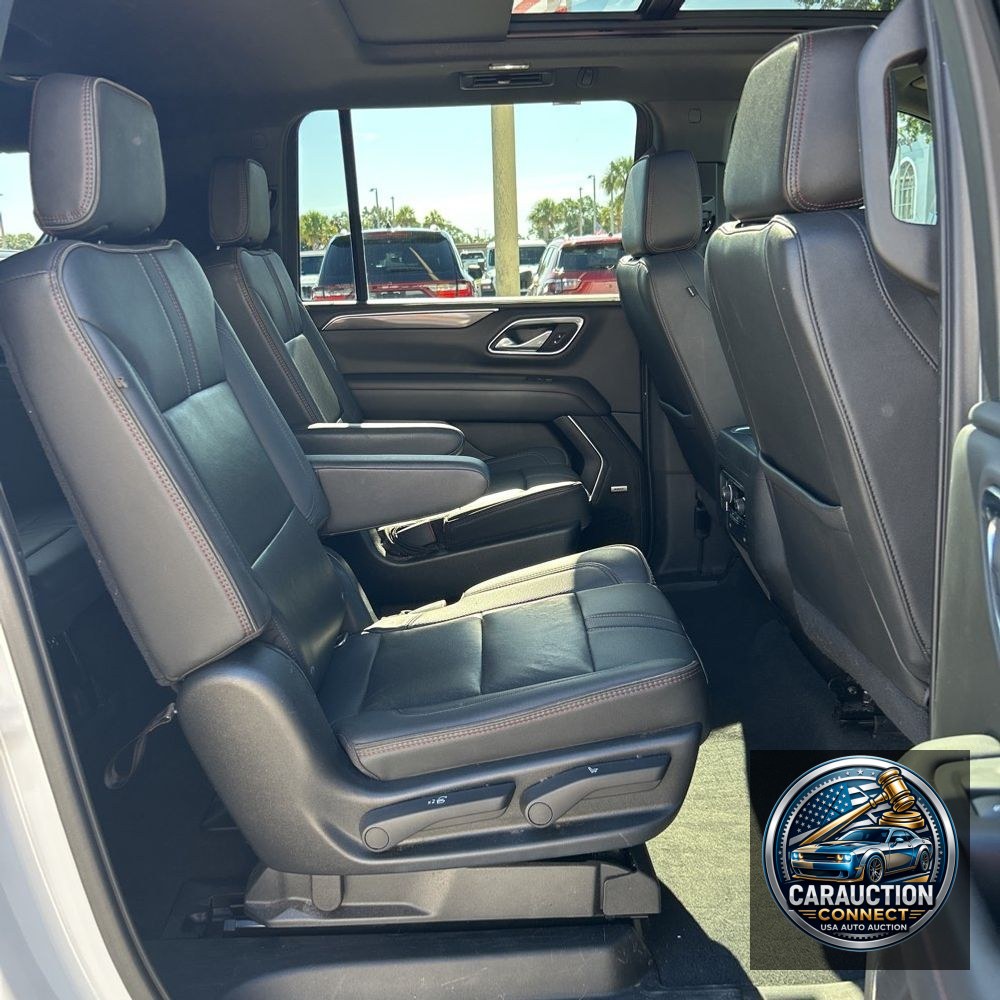 2022 Chevrolet Suburban RST