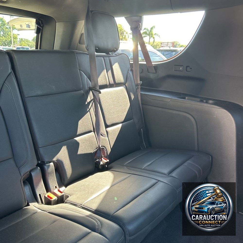 2022 Chevrolet Suburban RST