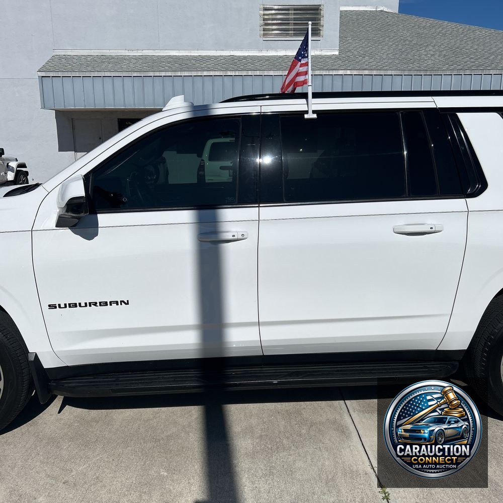 2022 Chevrolet Suburban RST