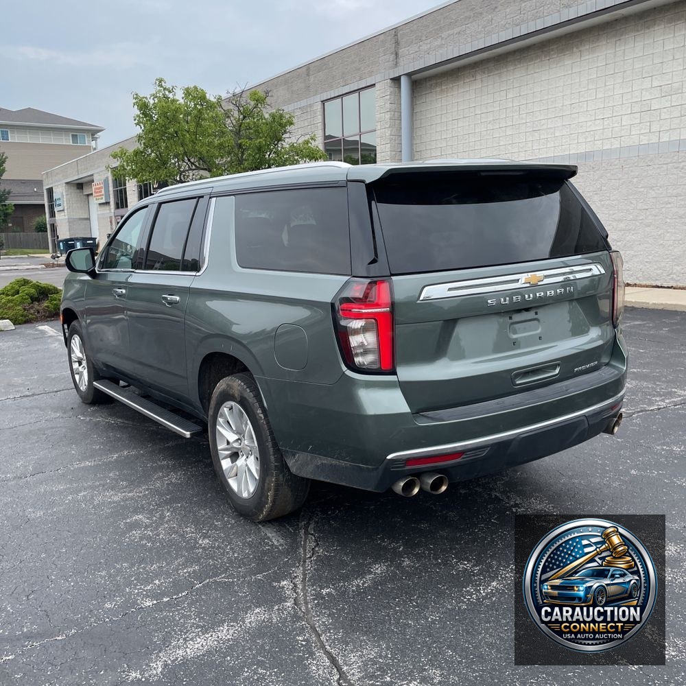 2023 Chevrolet Suburban Premier