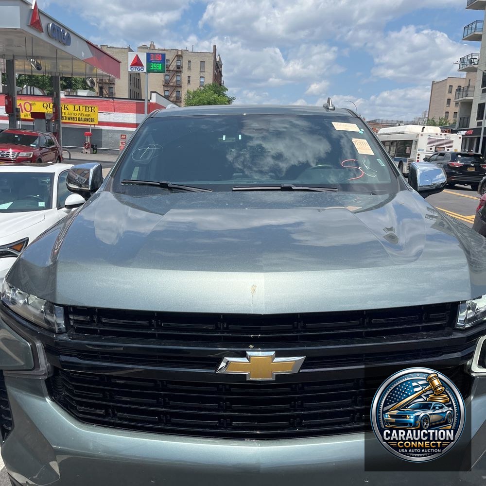 2023 Chevrolet Suburban Premier