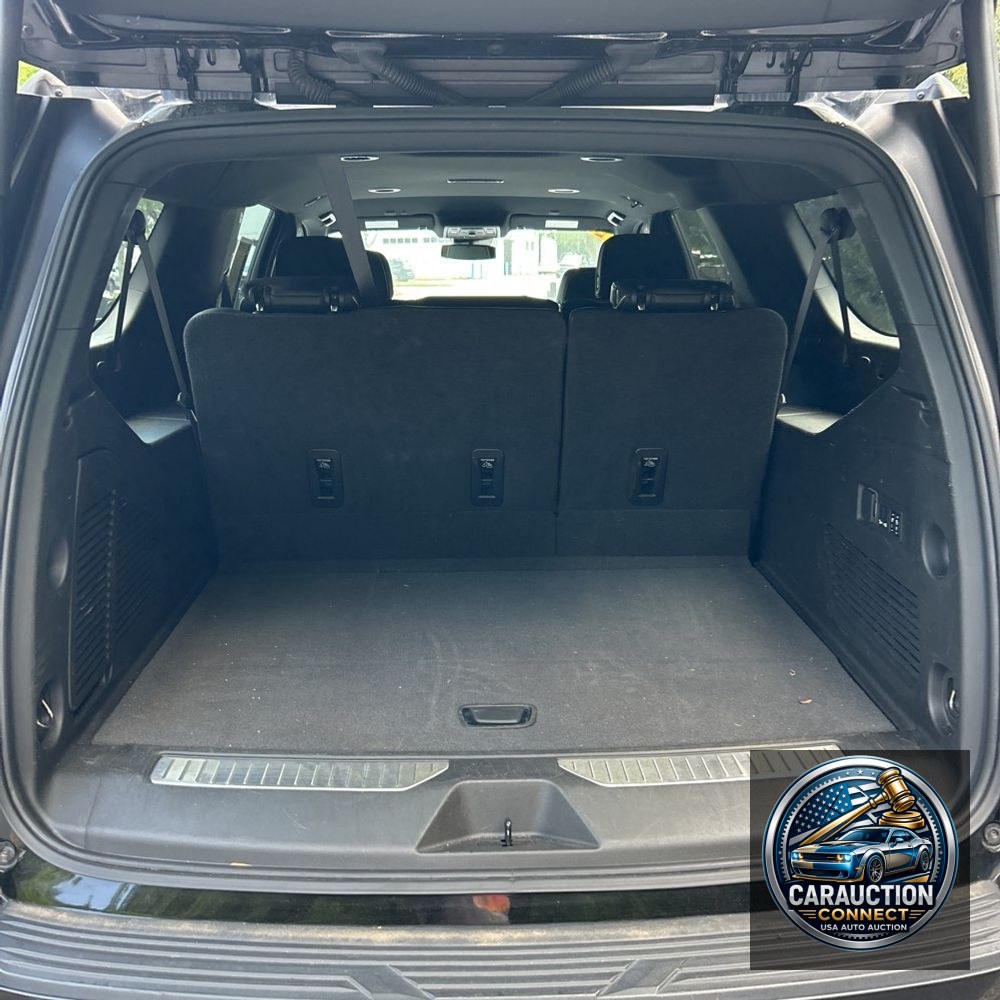 2024 Chevrolet Suburban Premier