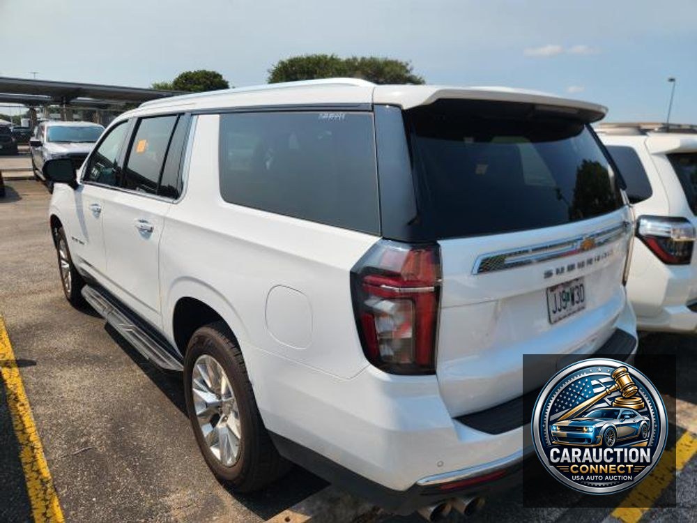 2023 Chevrolet Suburban Premier