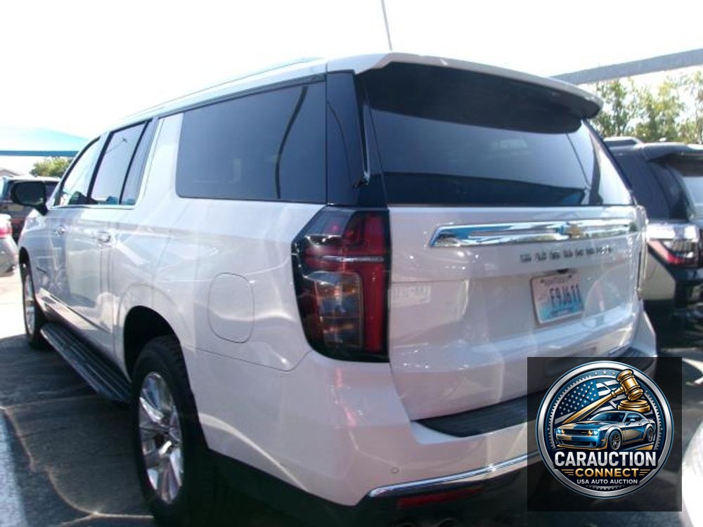 2023 Chevrolet Suburban Premier