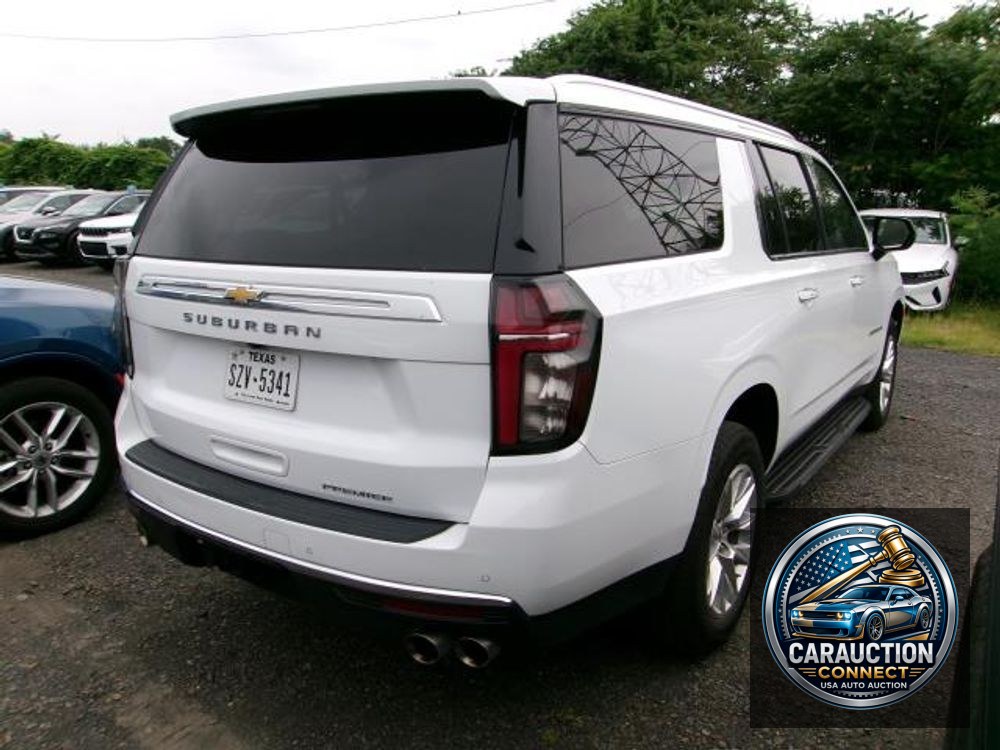 2023 Chevrolet Suburban Premier