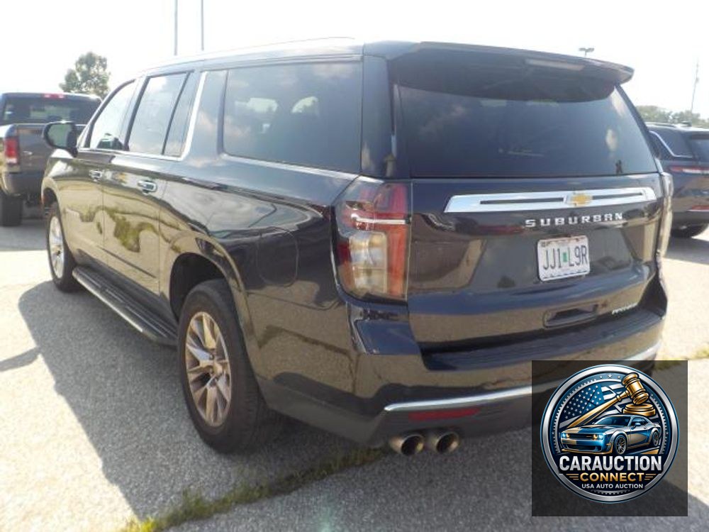 2023 Chevrolet Suburban Premier