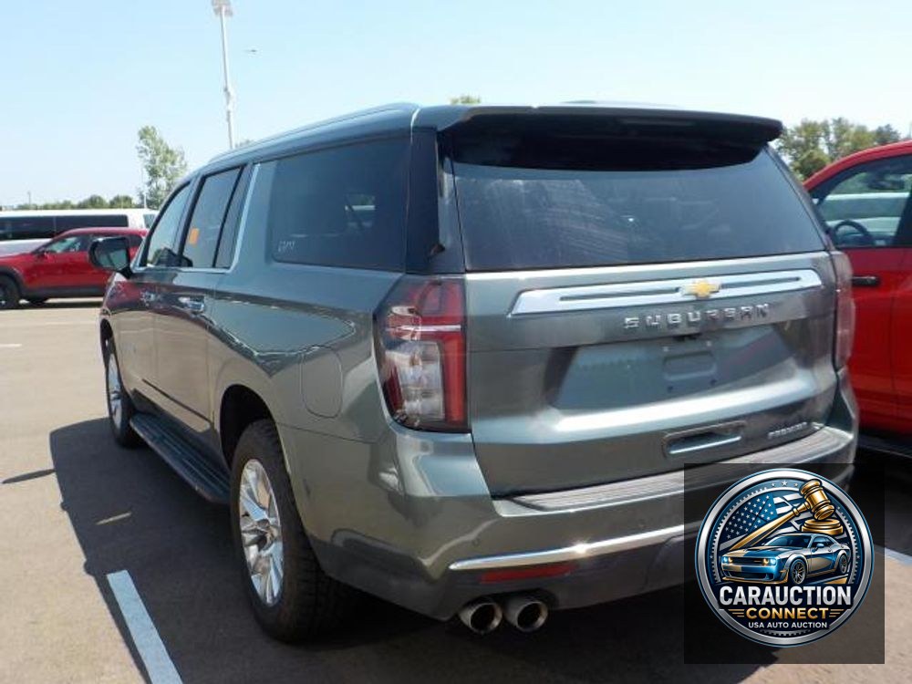 2023 Chevrolet Suburban Premier