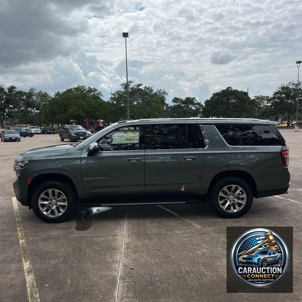 2023 Chevrolet Suburban Premier