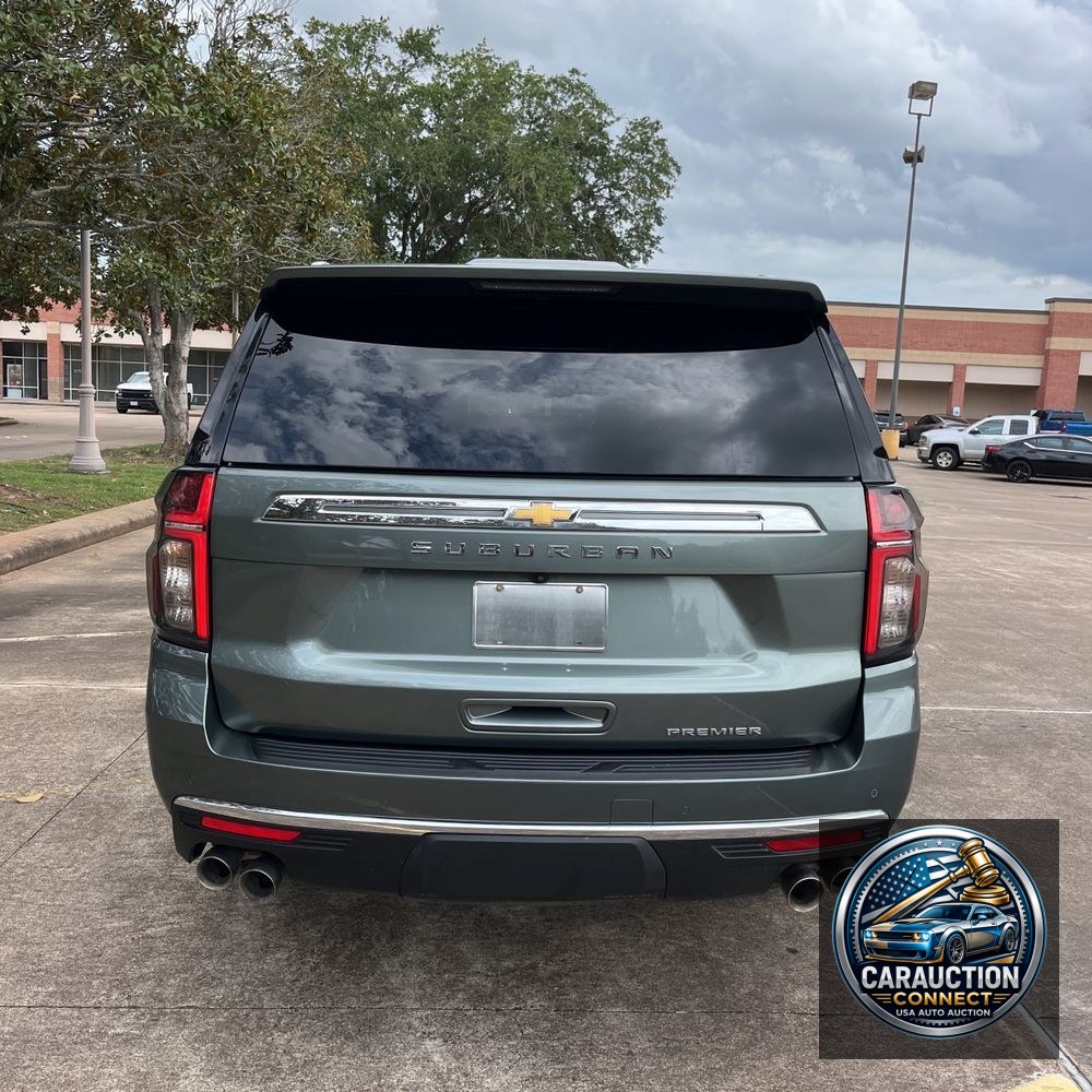 2023 Chevrolet Suburban Premier
