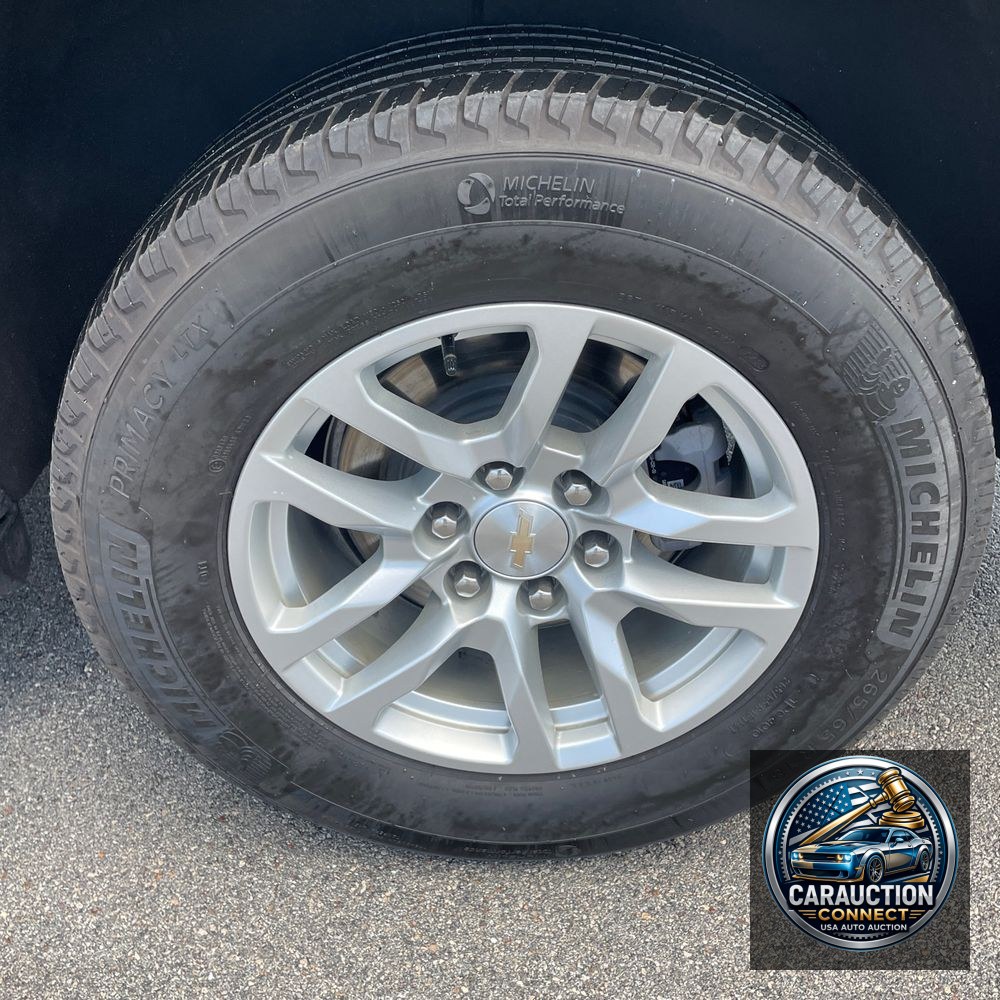 2023 Chevrolet Tahoe LS