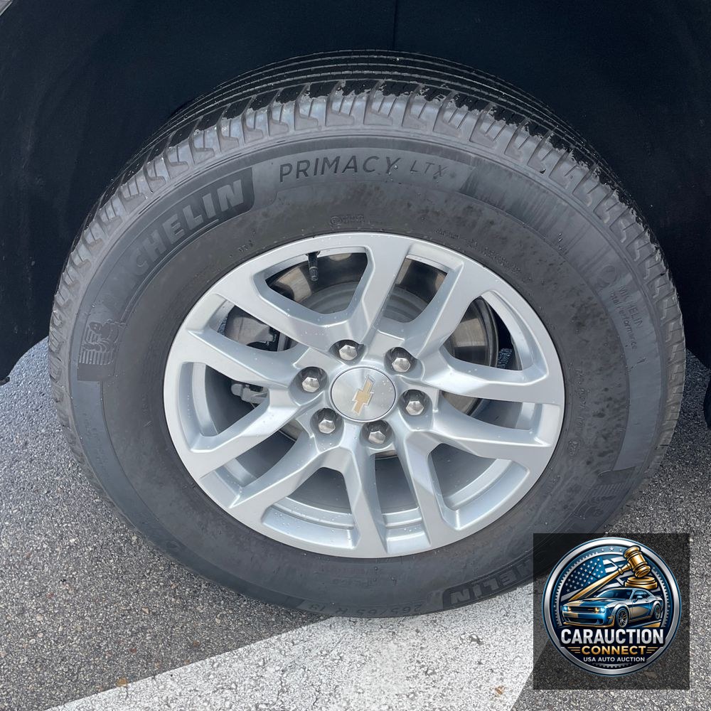 2023 Chevrolet Tahoe LS