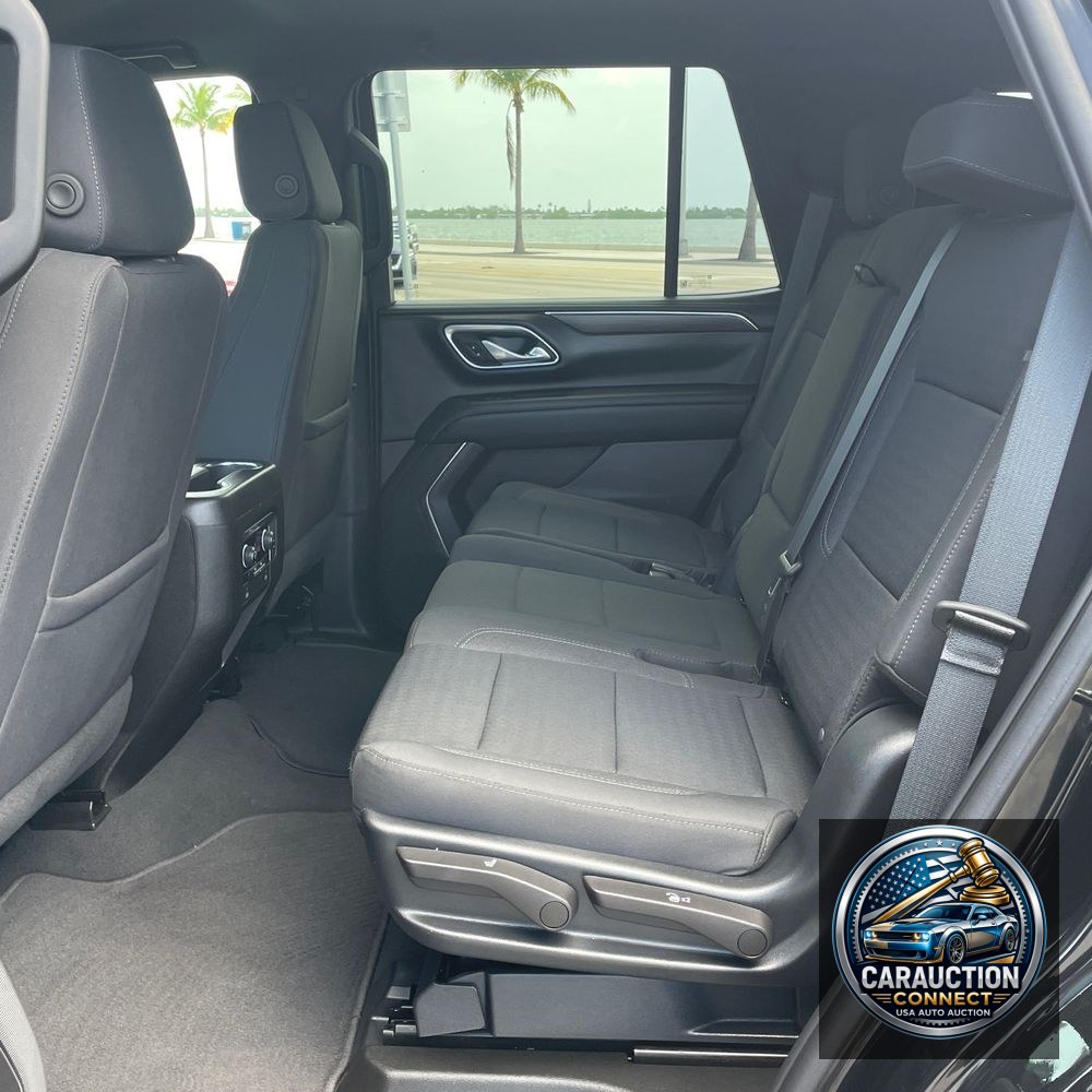 2023 Chevrolet Tahoe LS