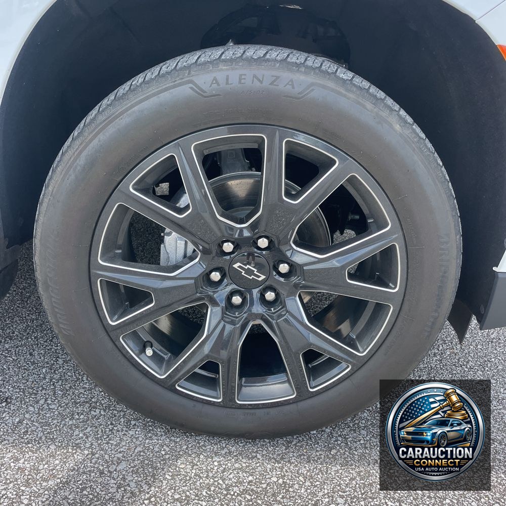 2023 Chevrolet Tahoe RST