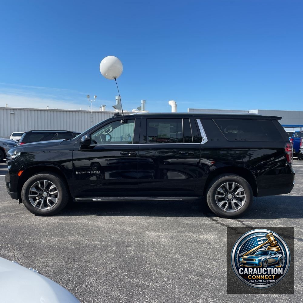 2023 Chevrolet Suburban LS