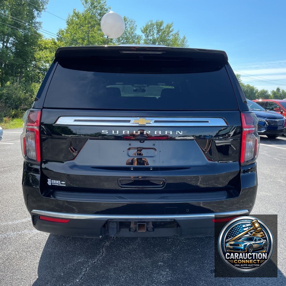 2023 Chevrolet Suburban LS