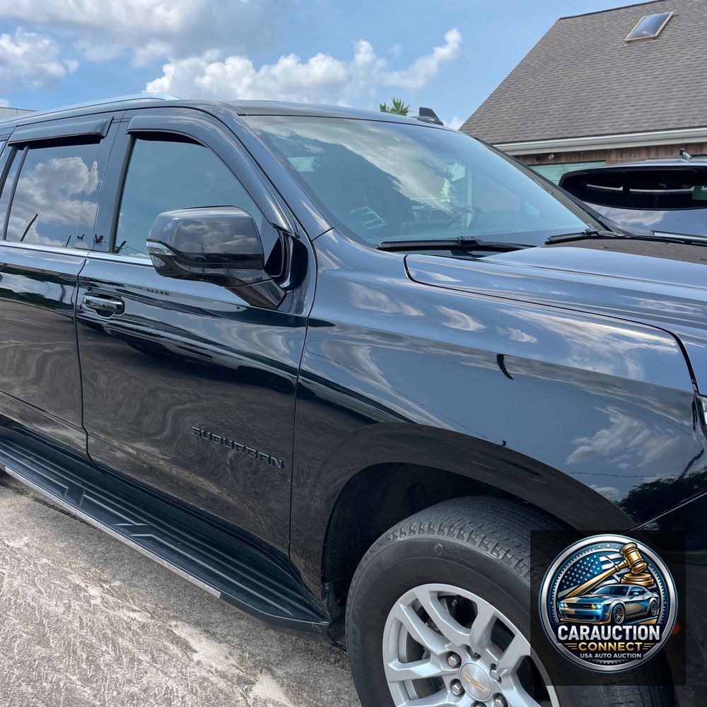 2023 Chevrolet Suburban LT