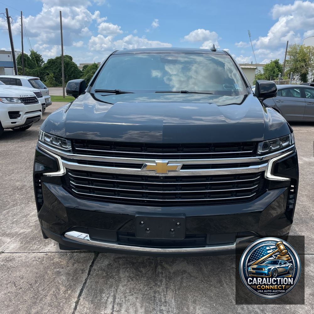 2023 Chevrolet Suburban LT