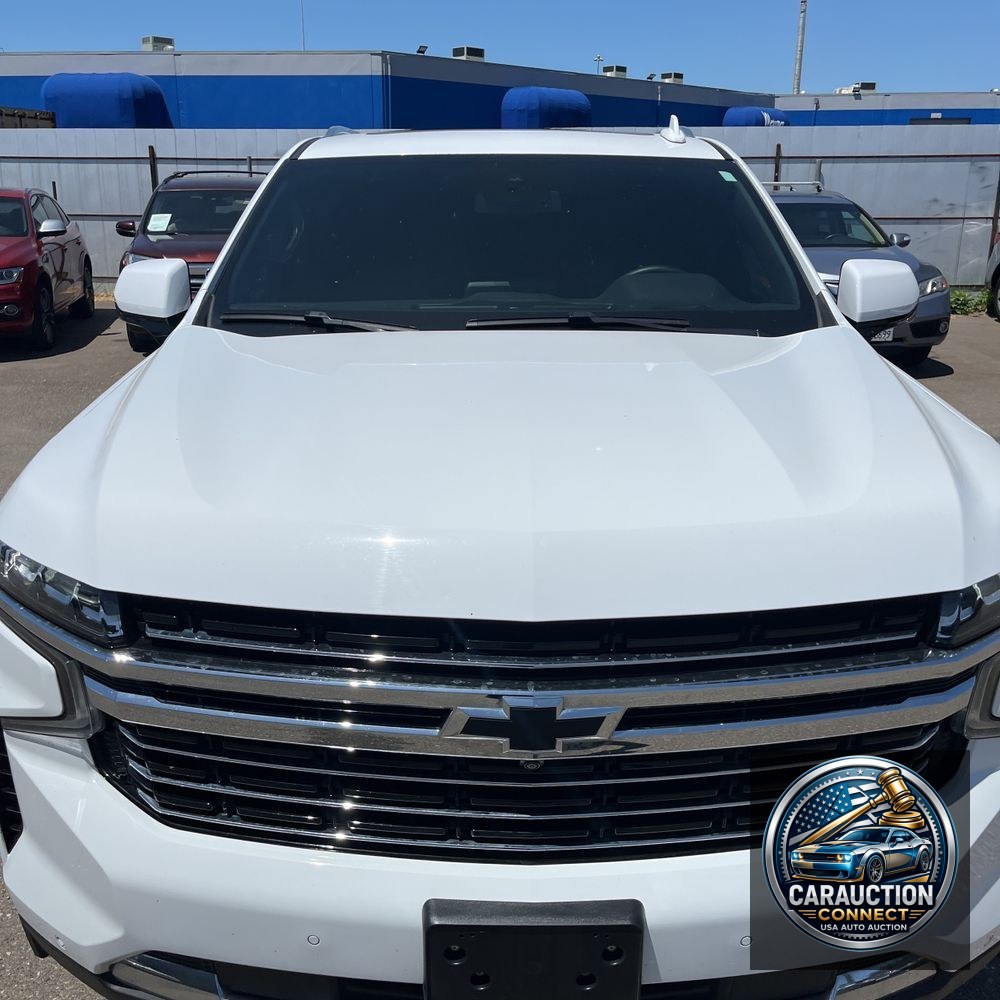 2024 Chevrolet Suburban LT