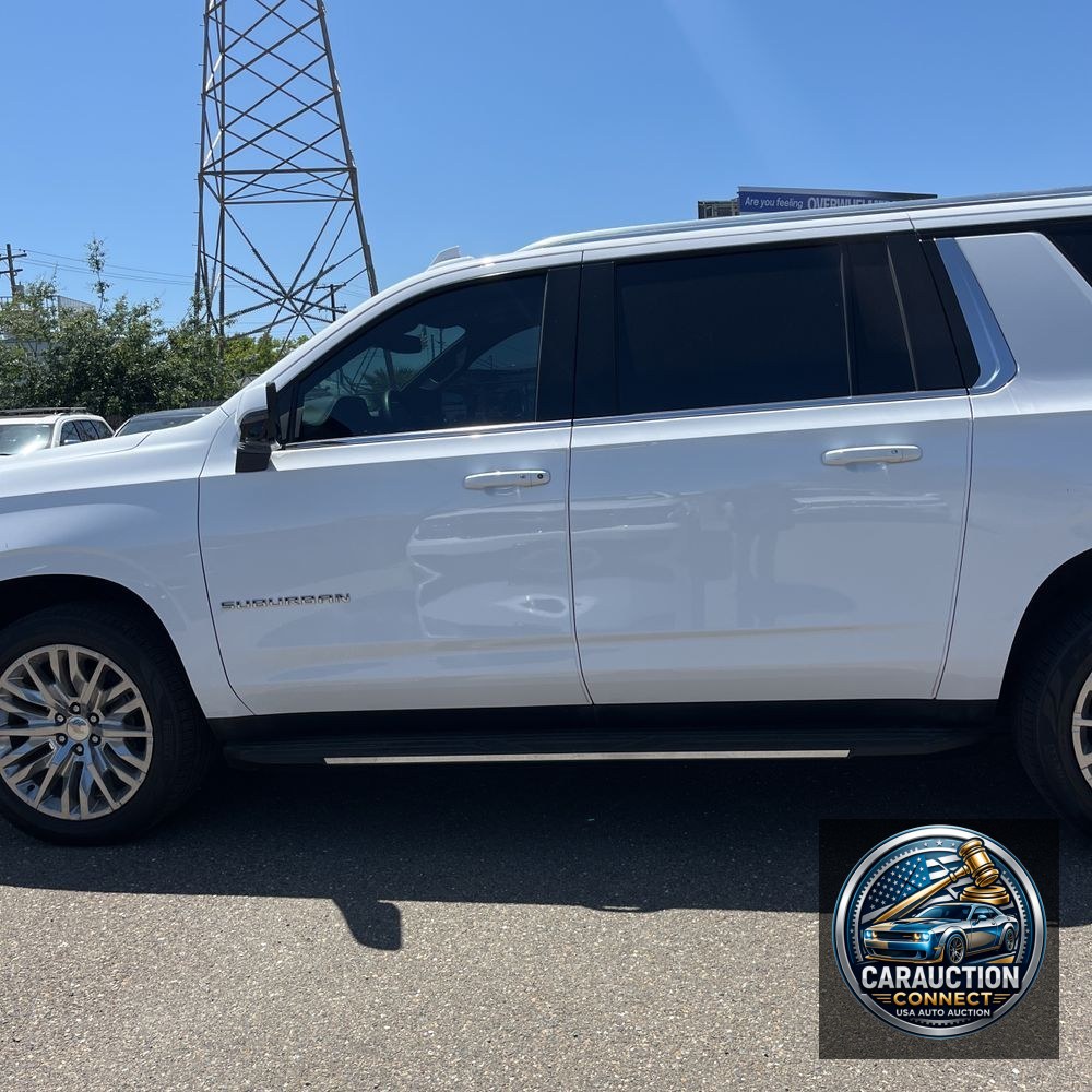 2024 Chevrolet Suburban LT