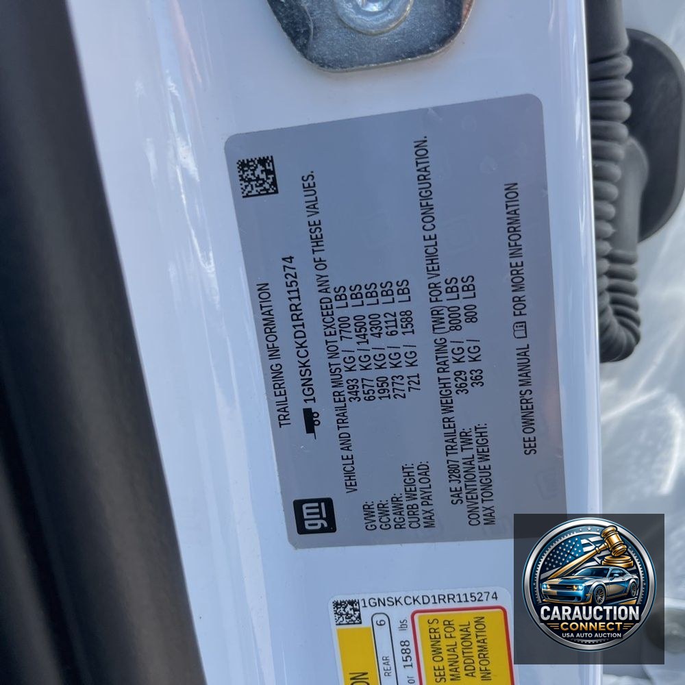 2024 Chevrolet Suburban LT