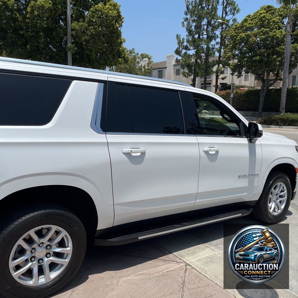 2022 Chevrolet Suburban LT