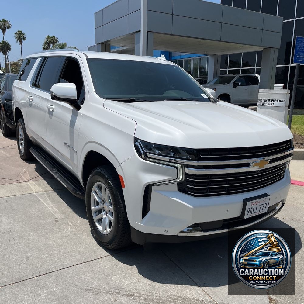 2022 Chevrolet Suburban LT