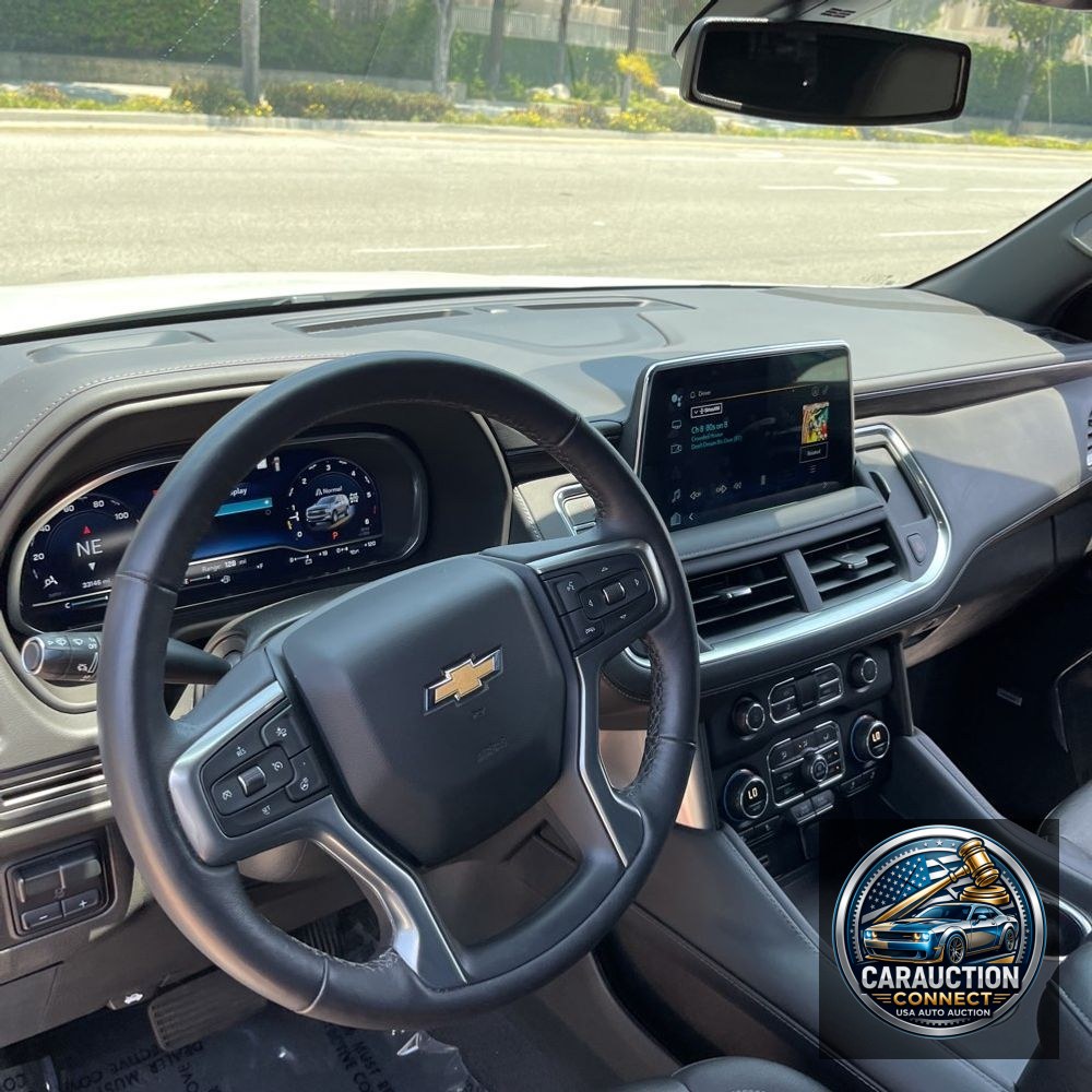 2022 Chevrolet Suburban LT