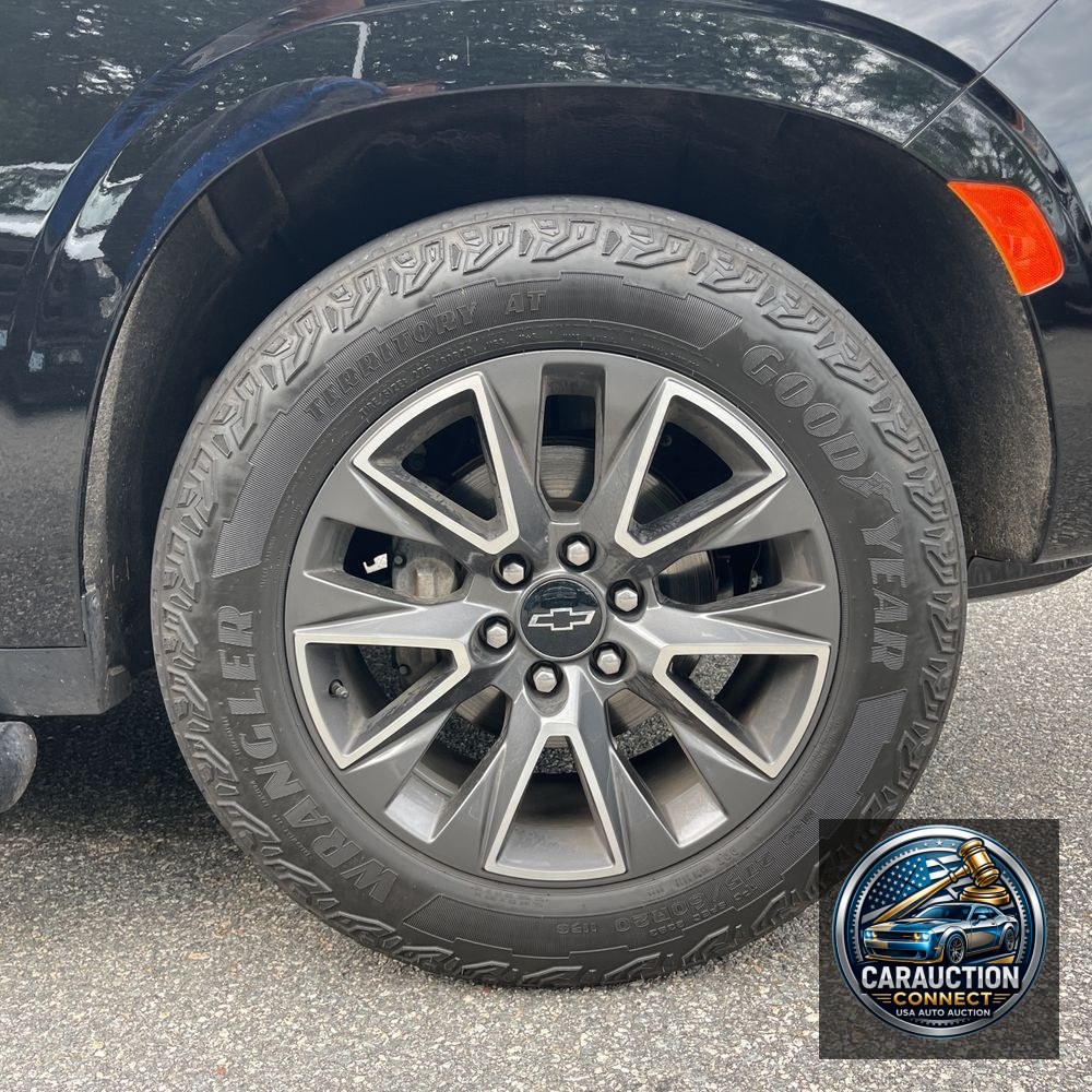 2023 Chevrolet Suburban Z71