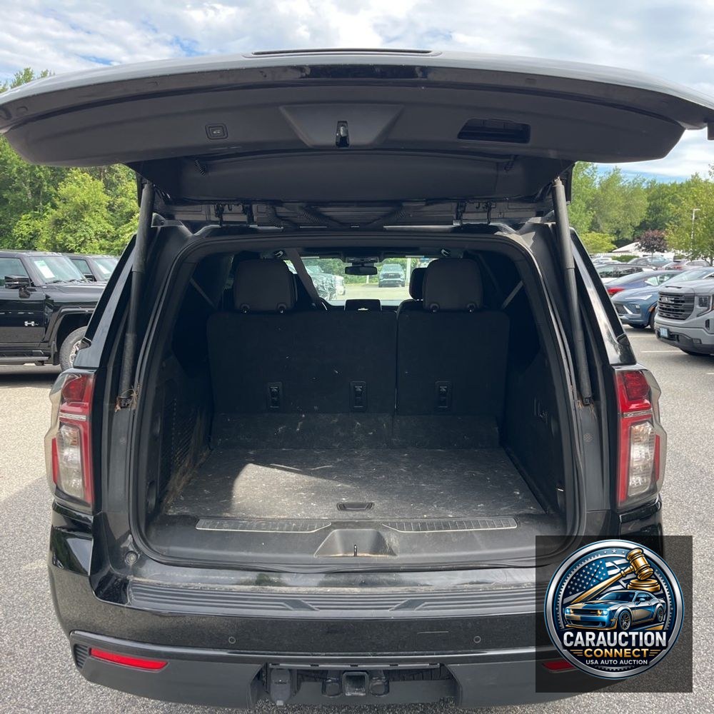2023 Chevrolet Suburban Z71