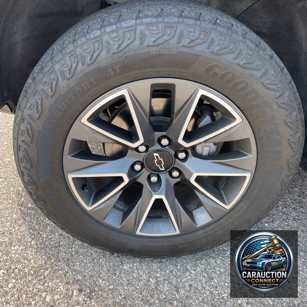 2023 Chevrolet Suburban Z71
