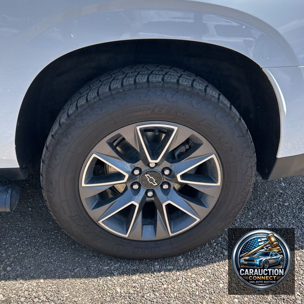 2023 Chevrolet Suburban Z71